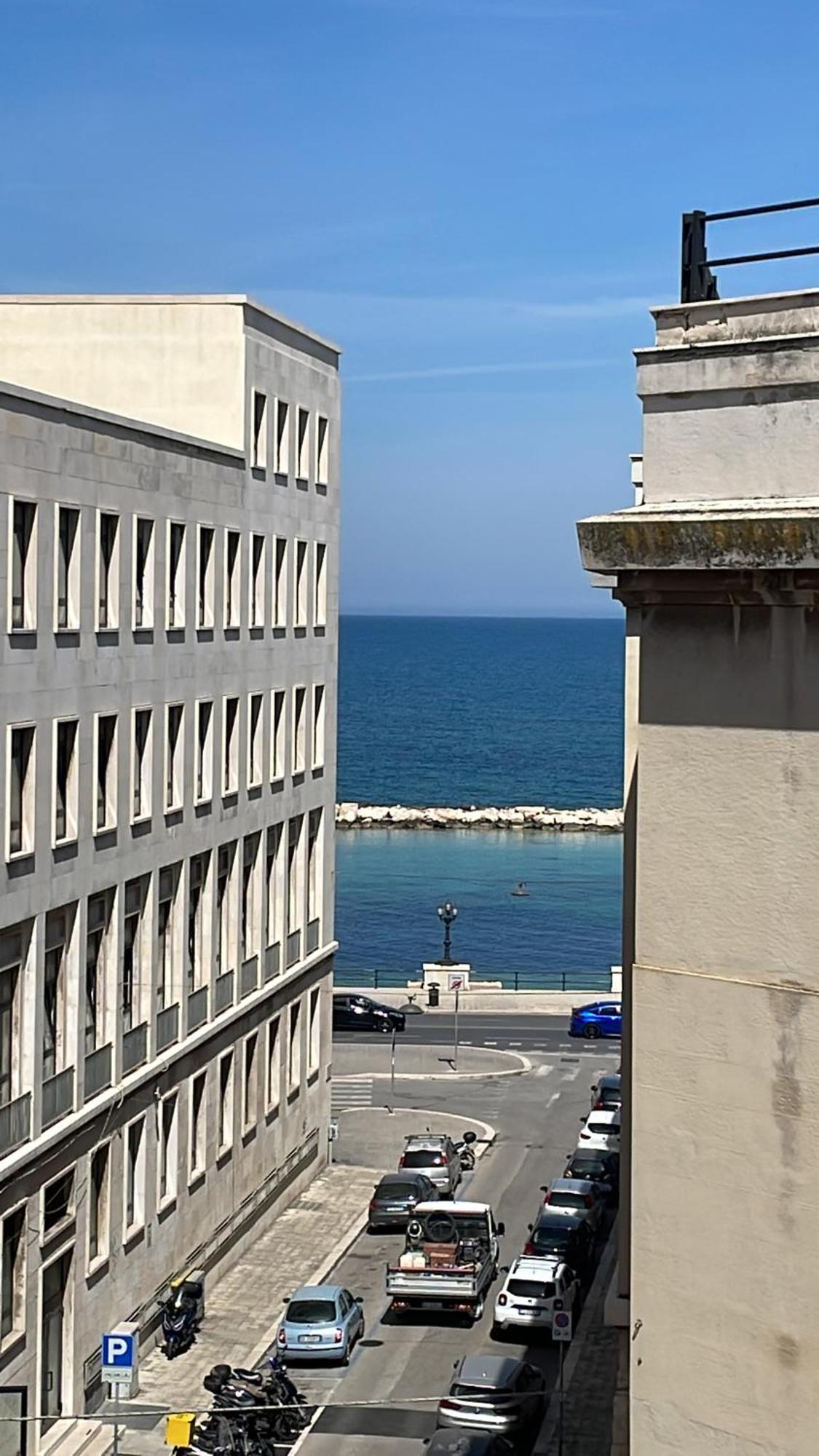 Casa Bonaive, Ampio Trilocale Vista Mare Apartment บารี ภายนอก รูปภาพ