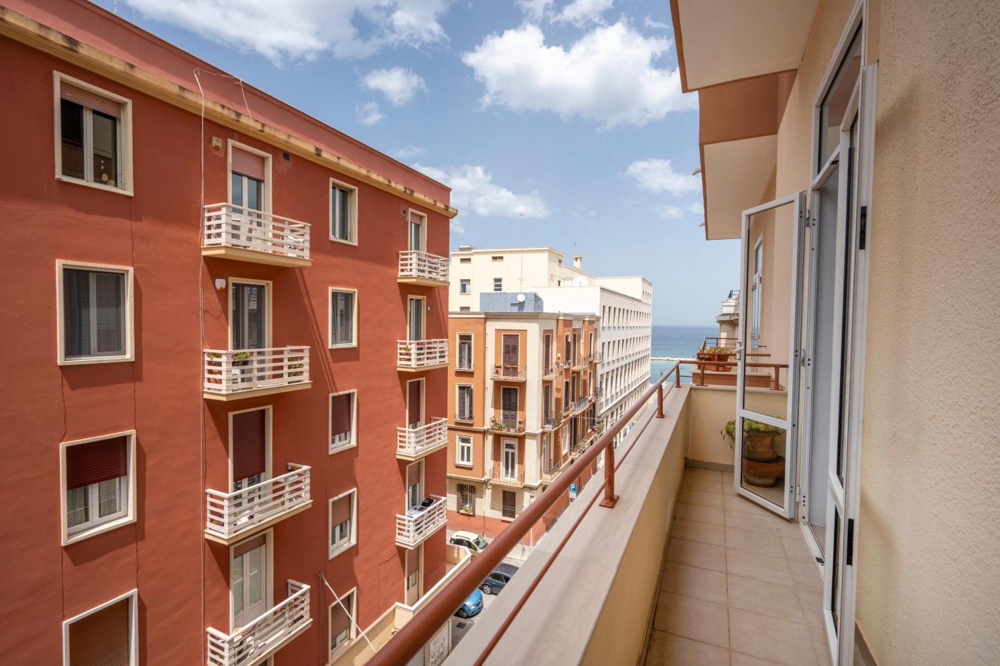 Casa Bonaive, Ampio Trilocale Vista Mare Apartment บารี ภายนอก รูปภาพ